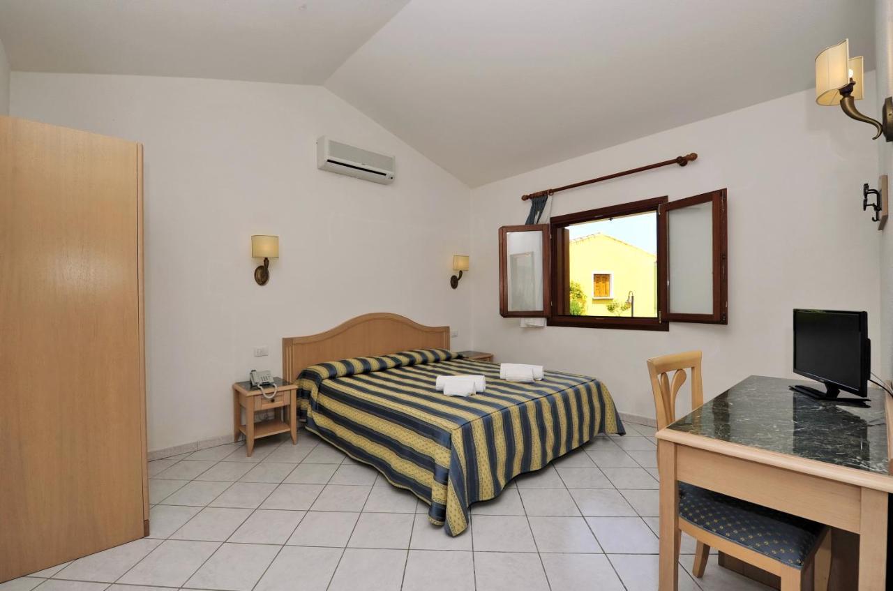 Hotel Cala Mirto Budoni Exterior foto