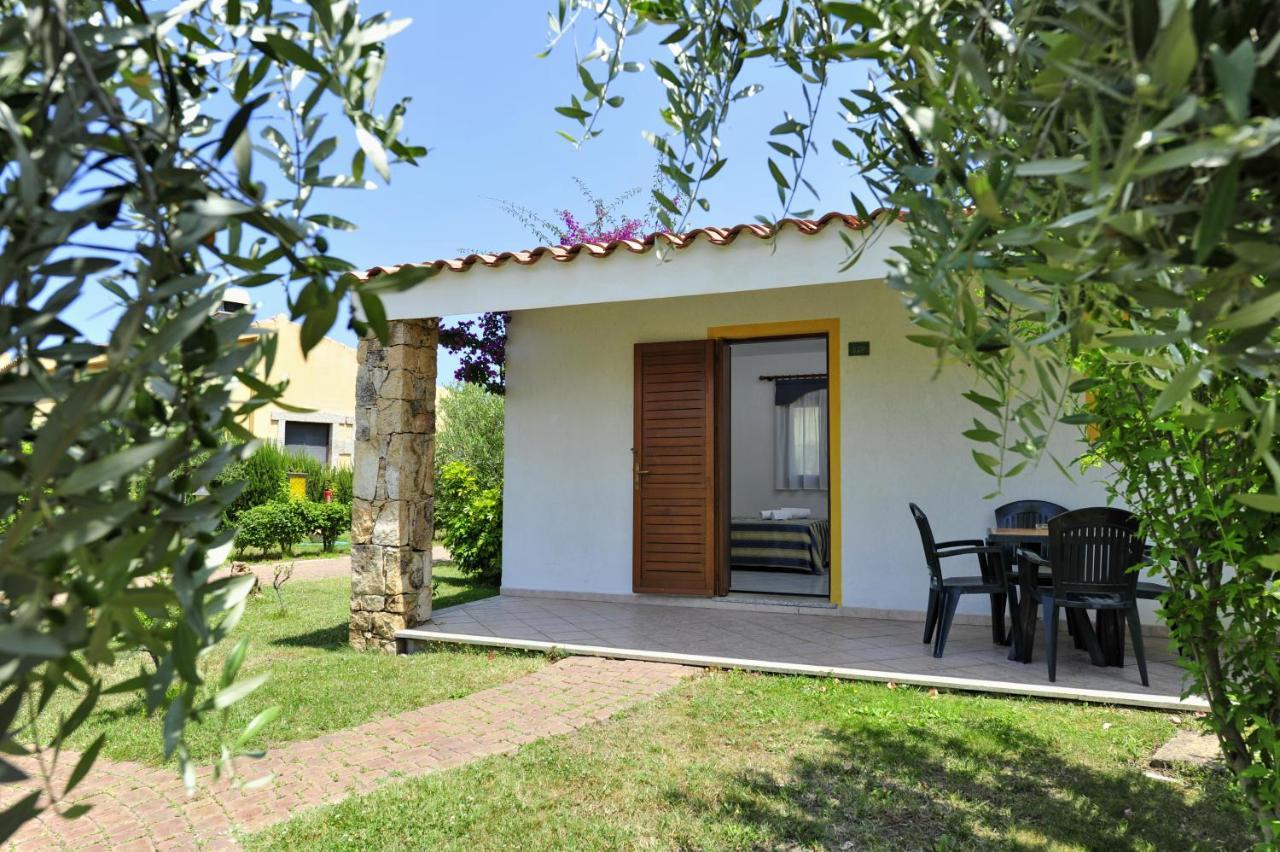 Hotel Cala Mirto Budoni Exterior foto