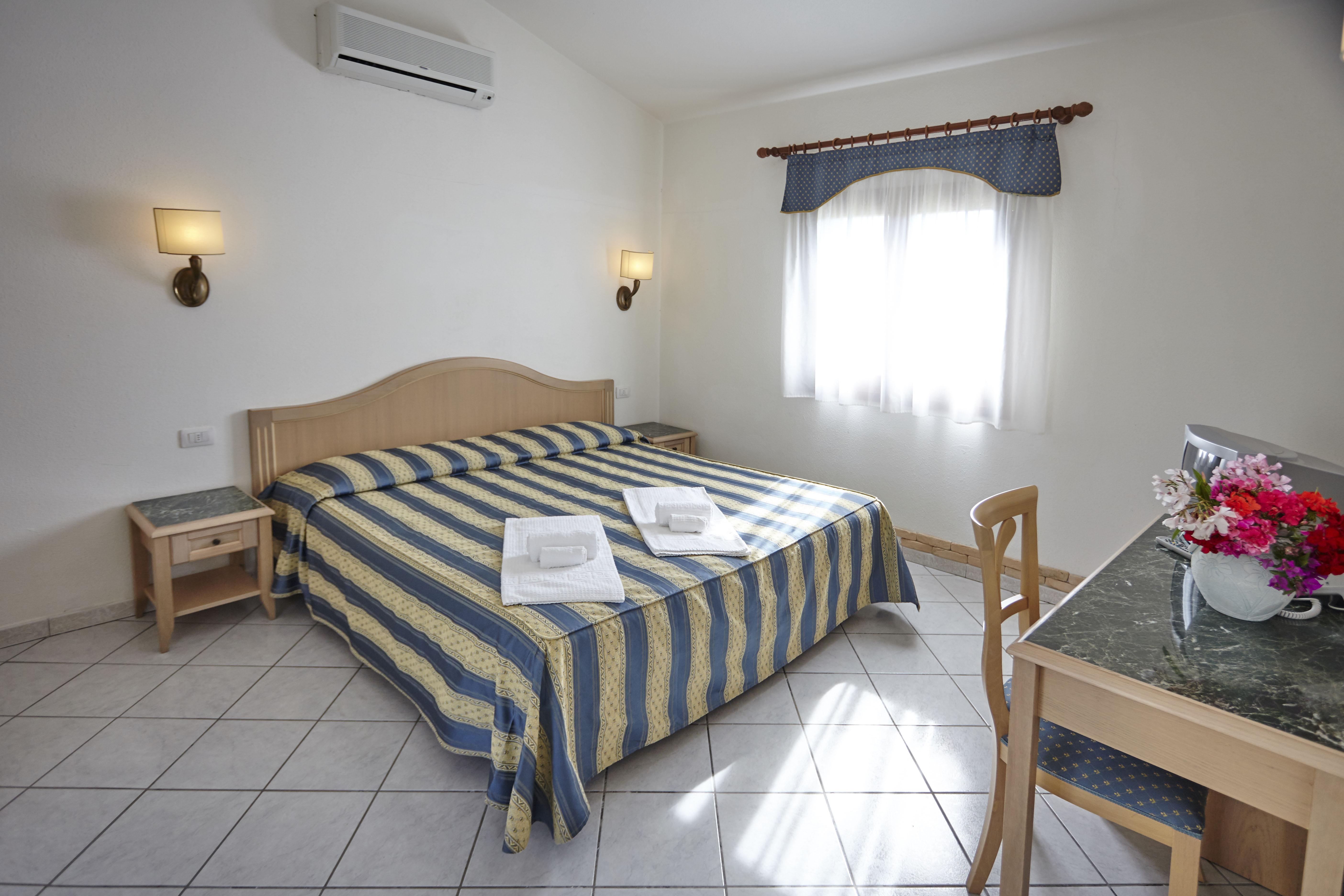 Hotel Cala Mirto Budoni Exterior foto